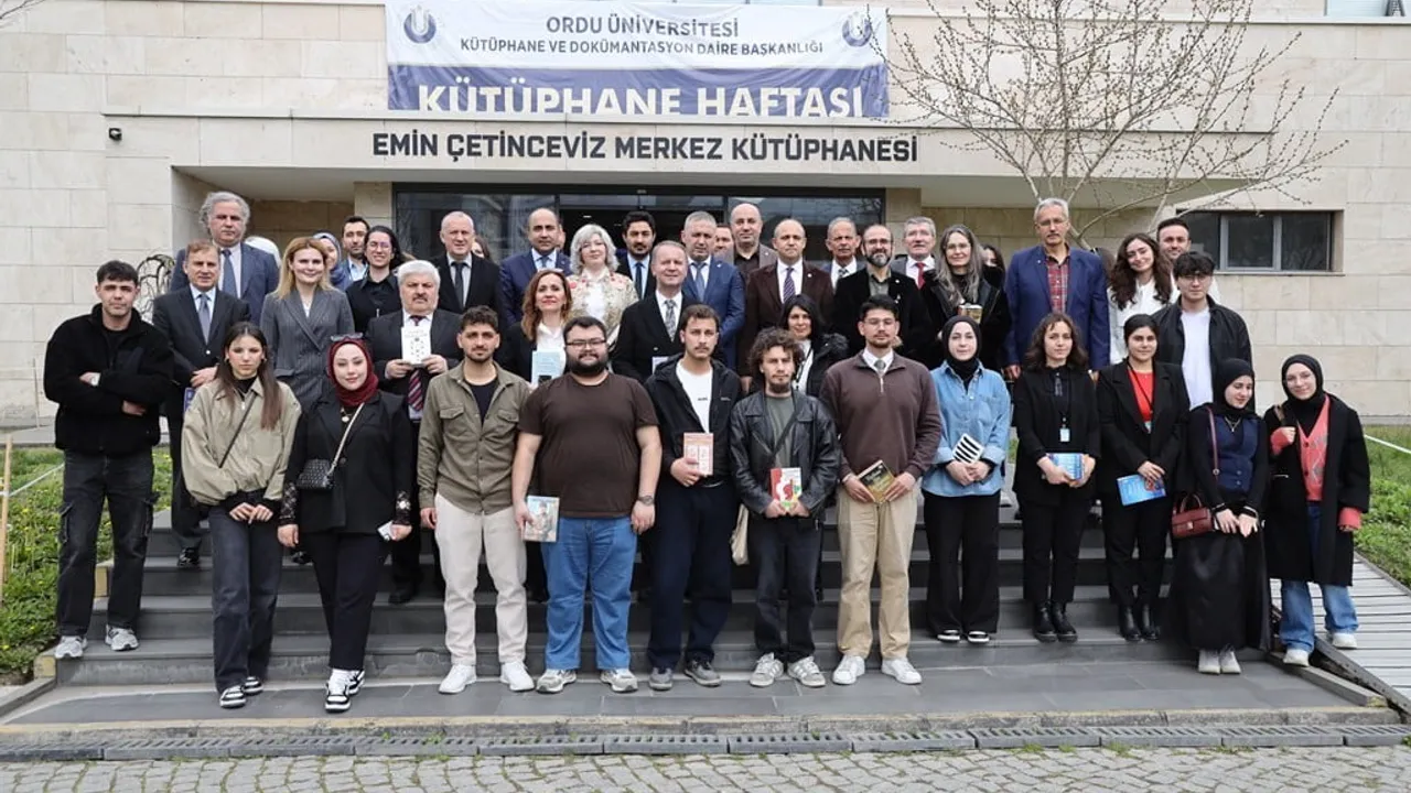 Ordu Üniversitesi'nde 62. Kütüphane Haftası kapsamında eş zamanlı kitap okuma etkinliği