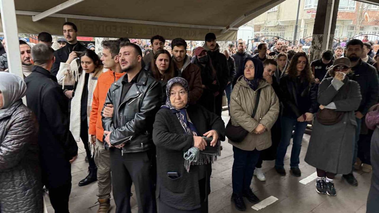 Oyuncu Ramazan Tetik (31) son yolculuğuna uğurlandı