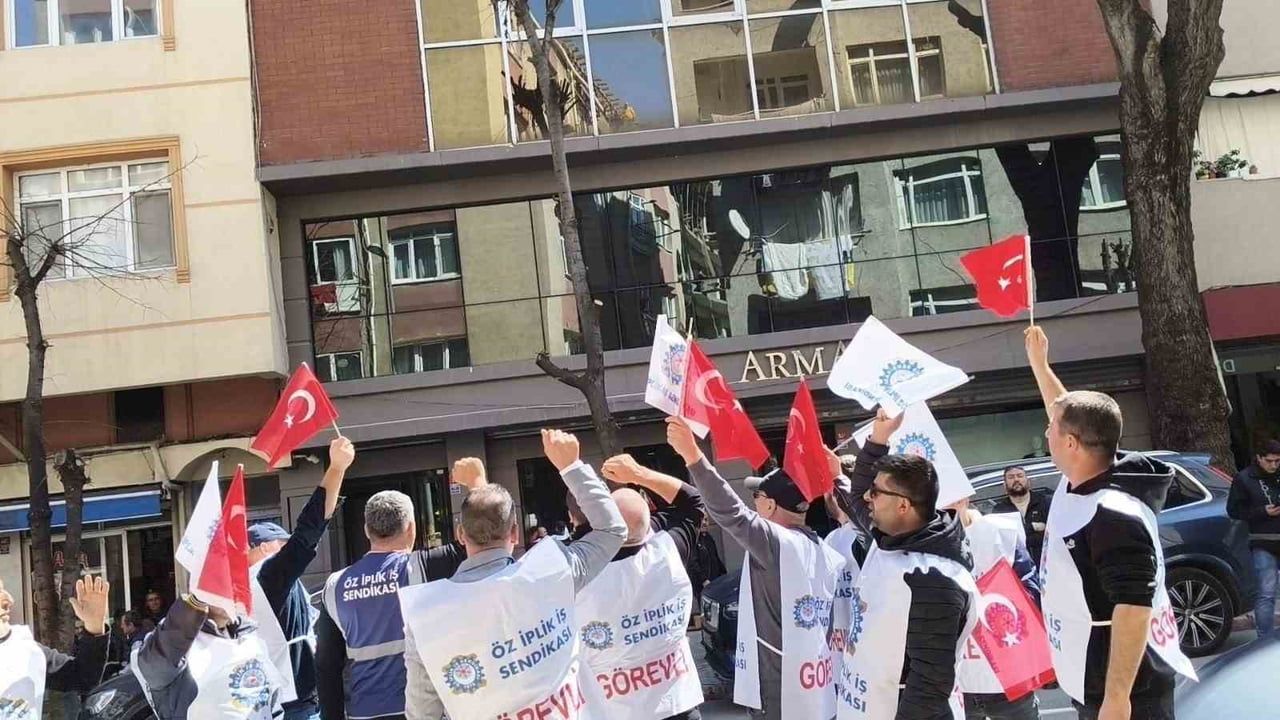 Öz İplik İş, Ar Leder İstanbul merkezinde sendikal baskıya ilişkin basın açıklaması