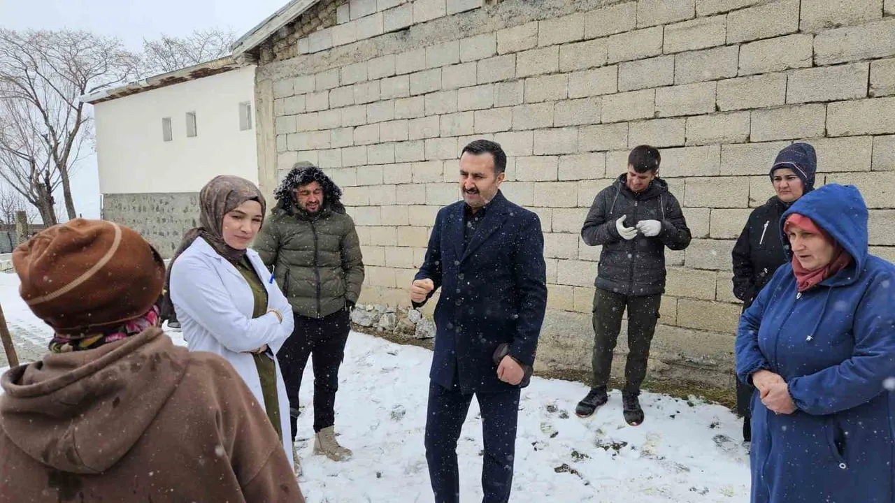 Özalp'te Tarım ve Hayvancılığa Yönelik Eğitim Seferberliği Başladı