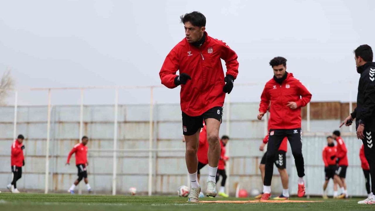 Özbelsan Sivasspor, İstanbulspor maçı öncesi hazırlıklarını sürdürdü