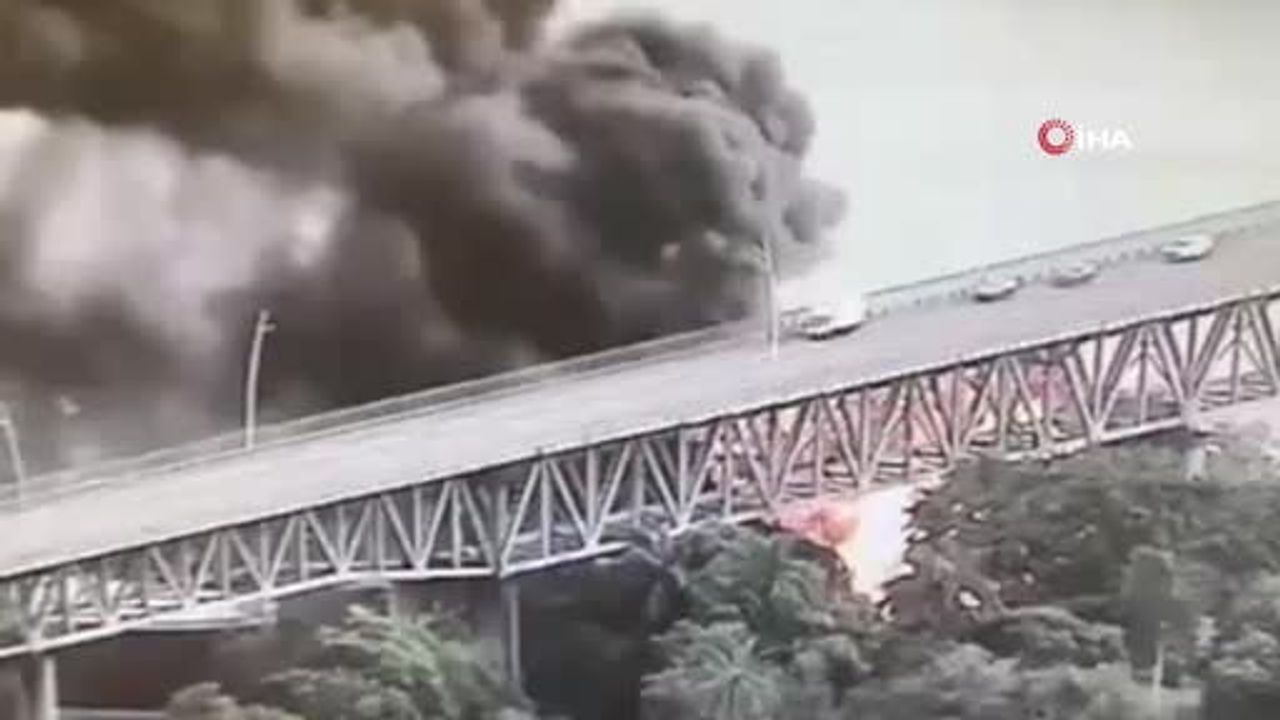 Panama'da Amerika Köprüsü Altında Yakıt Kamyonu Patlaması: 1 Ölü, 2 Yaralı