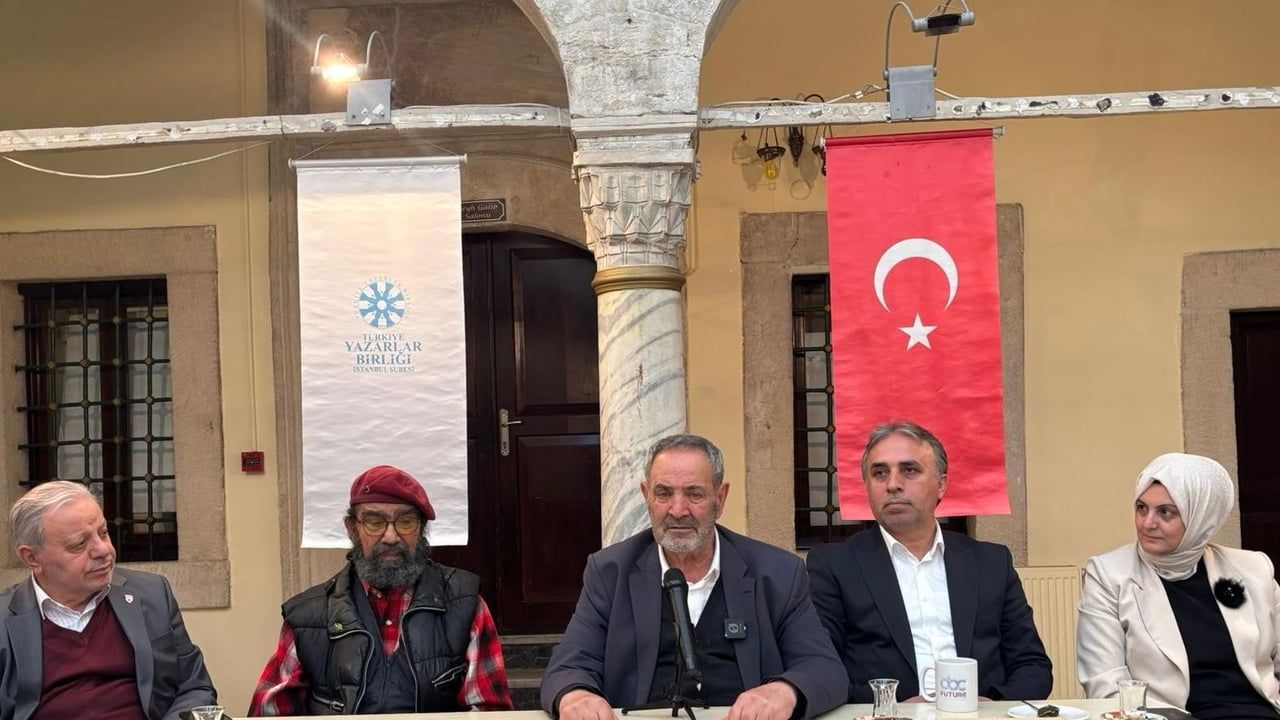 Prof. Dr. Şahin Uçar: Kufi Yazı, Kompozisyon Sanatı ve Kültürel Meseleler