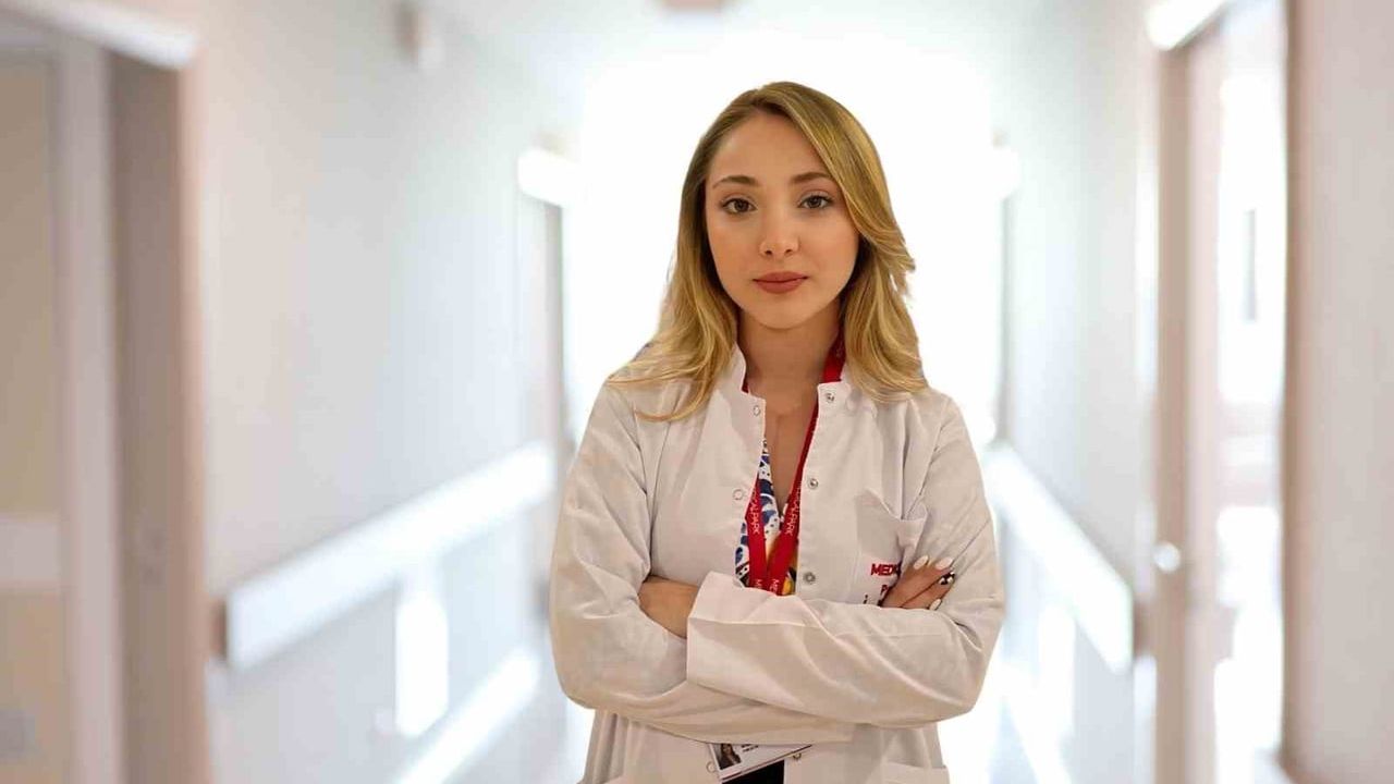 Psikolog İrem Naz Kırım: Zihnimiz Kaygıyı Abartarak Tehdidi Büyütebiliyor