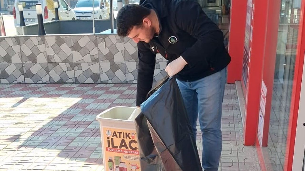 Pursaklar Belediyesi: Eczanelerde atık ilaç toplama kutuları çevre ve sağlığı koruyor