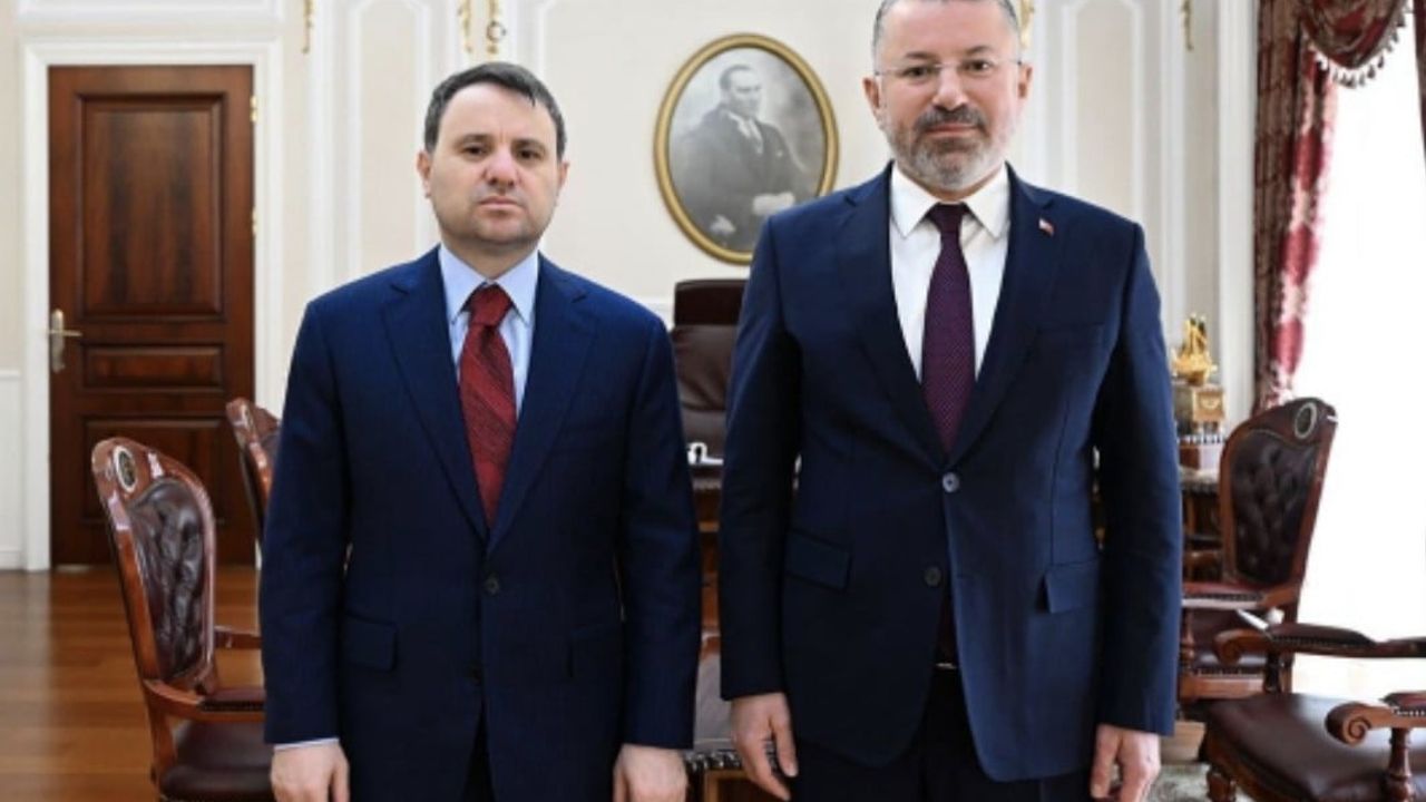 Rektör Prof. Dr. Fatih Kırışık, Adalet Bakanı Akın Gürlek'i Ziyaret Etti