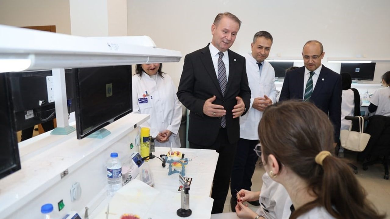 Rektör Prof. Dr. Orhan Baş: Ordu Üniversitesi Diş Hekimliği Fakültesi çalışmalarında memnuniyet sağlandı