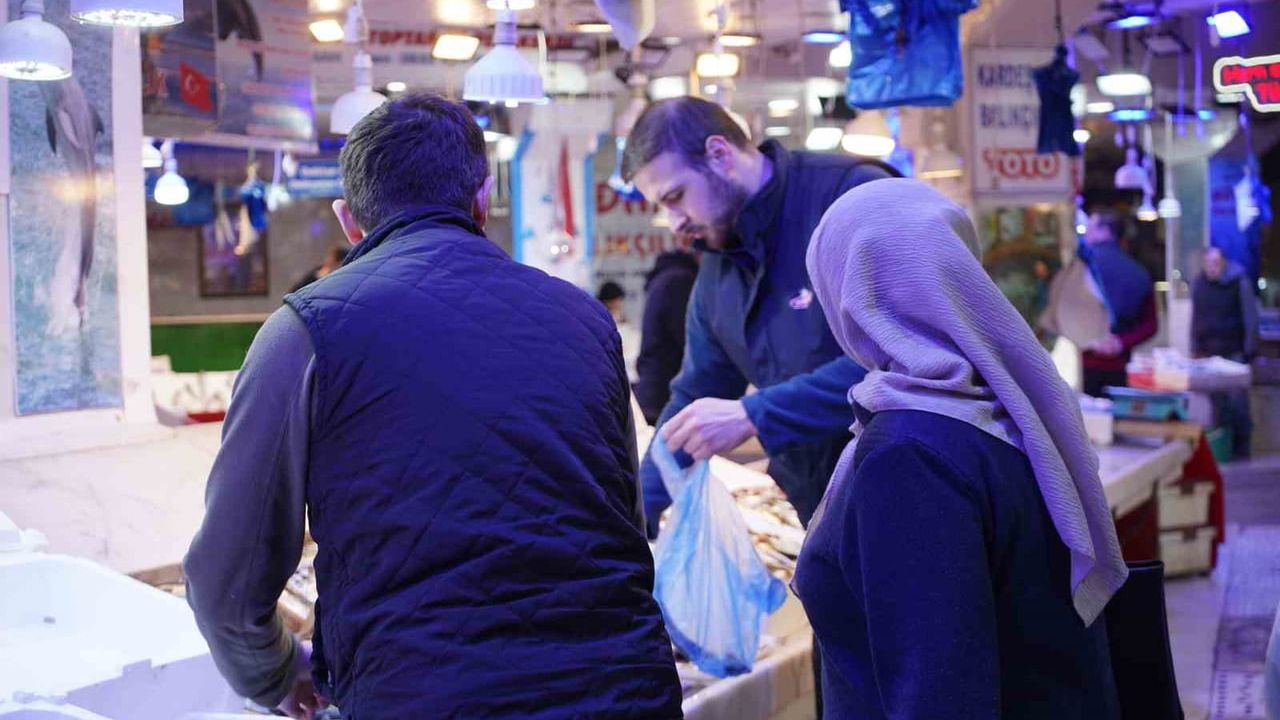 Sakarya’da sezonun son balıkları tezgahlarda: 15 Nisan av yasağına günler kala