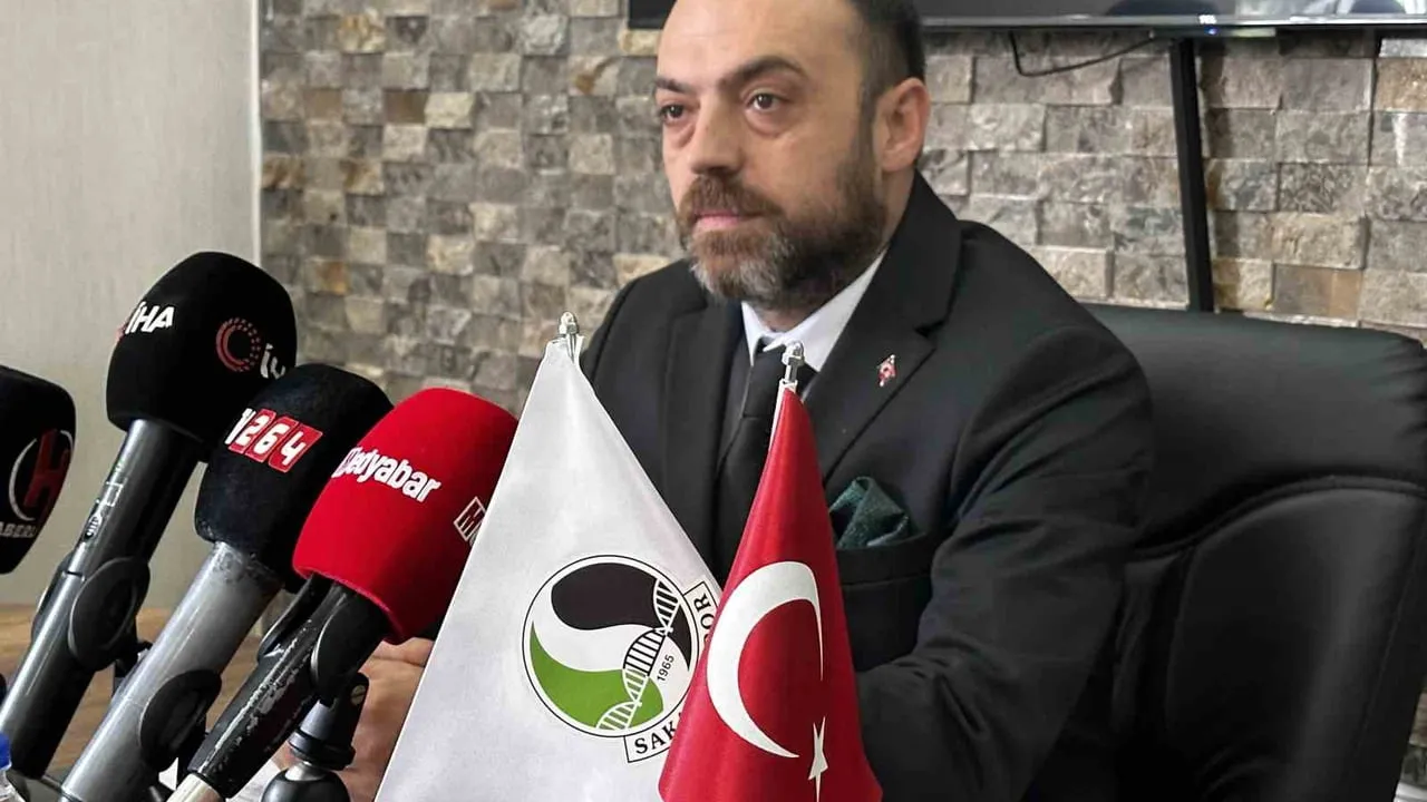 Sakaryaspor'un 15 yıllık serüveni: 6 sezonda 16 teknik adam, 5 başkan ve Trendyol 1. Lig'den düşüş