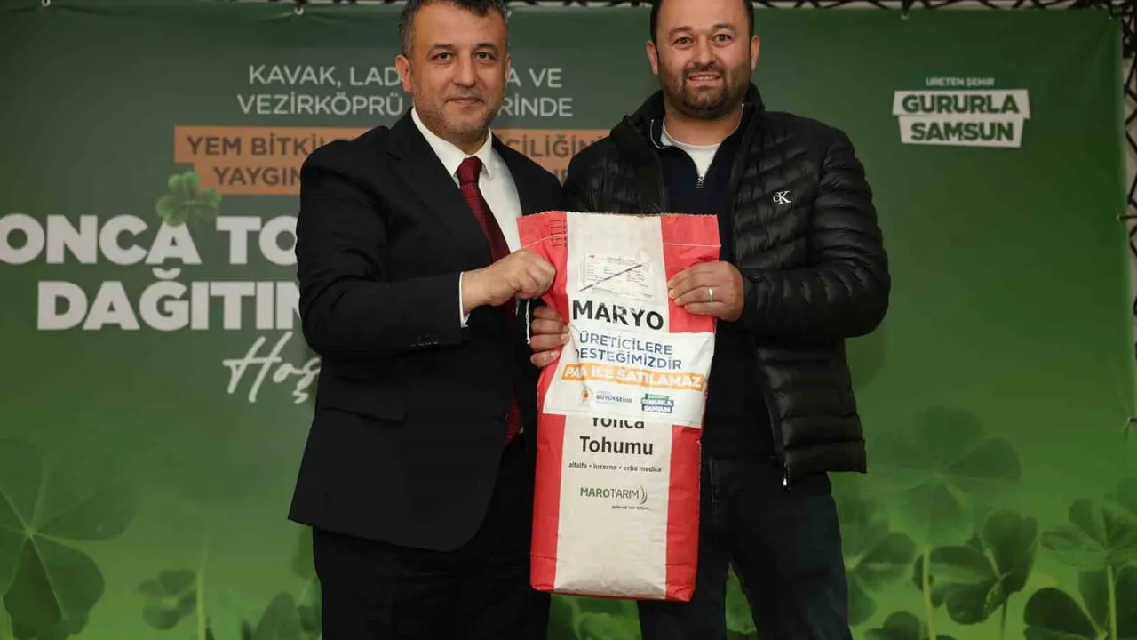 Samsun Büyükşehir'den yem bitkileri desteği: 376 üreticiye yonca tohumu ve 150 ton gübre