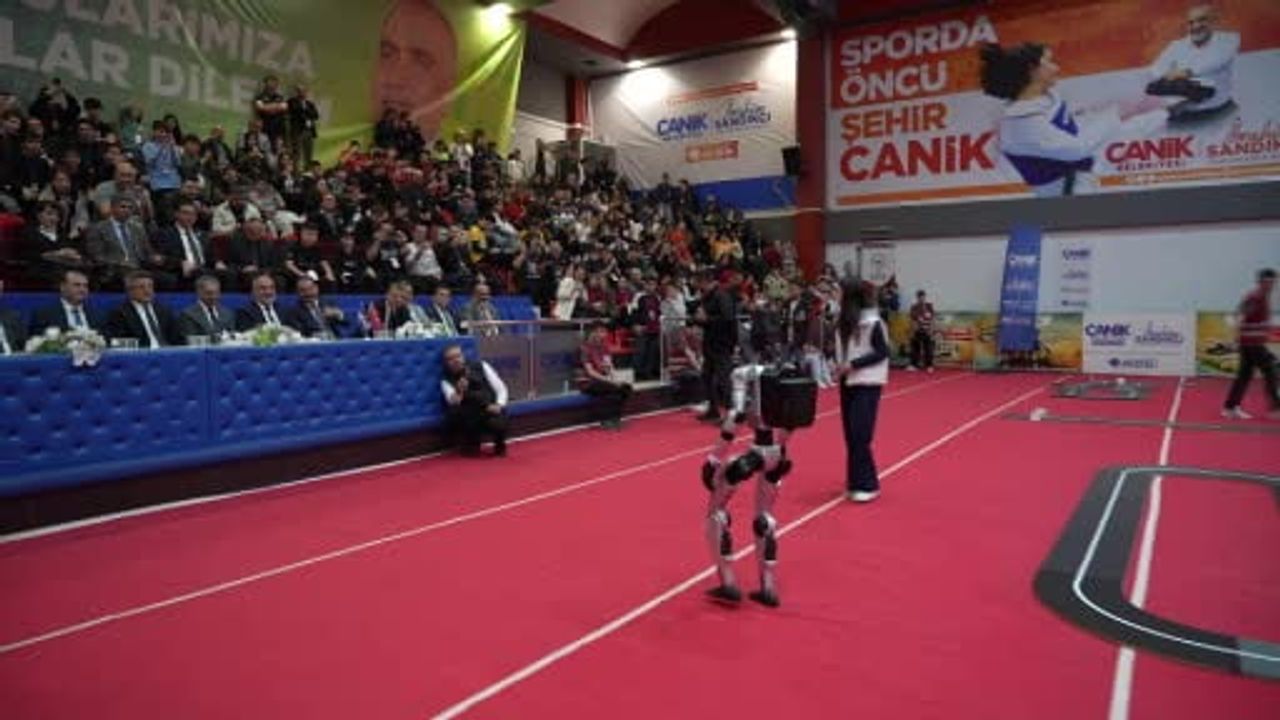 Samsun Canik'te ROBOSAM Robot Yarışması: 258 robot, beş kategoride yarıştı