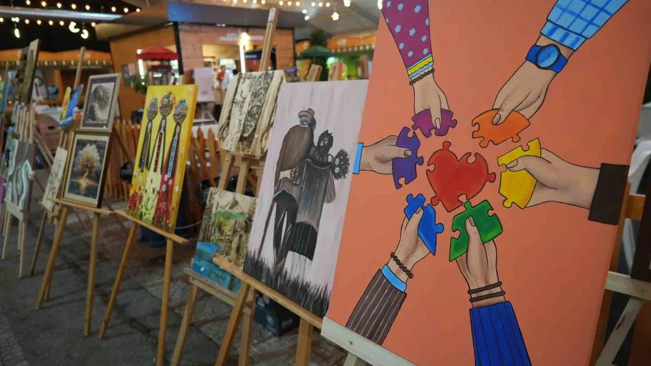 Samsun'da 2 Nisan Dünya Otizm Farkındalık Günü'nde 'Otizm Hayatın İçinde Yaşayan Çadır' Etkinliği Düzenlendi