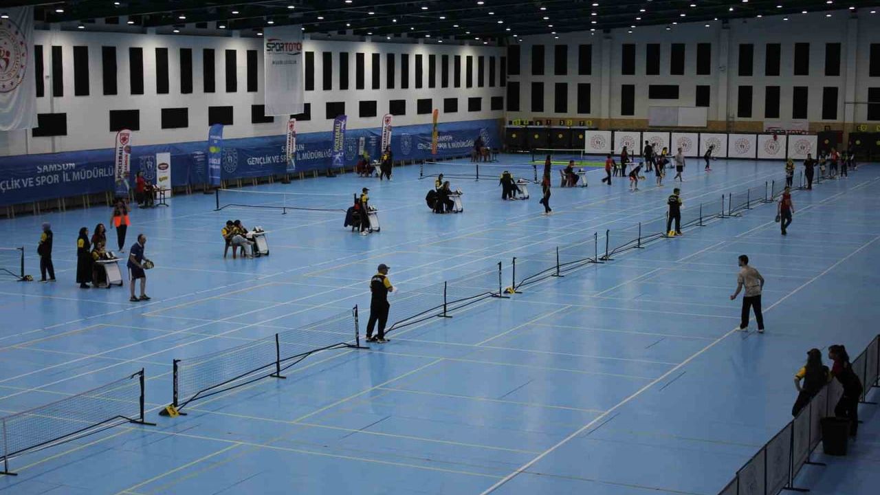 Samsun'da 670 sporcunun katılımıyla Pickleball Şampiyonası gerçekleştiriliyor