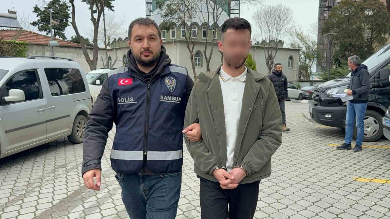 Samsun'da giyim mağazasında bıçaklama: Güvenlik kamerası patronu işaret etti