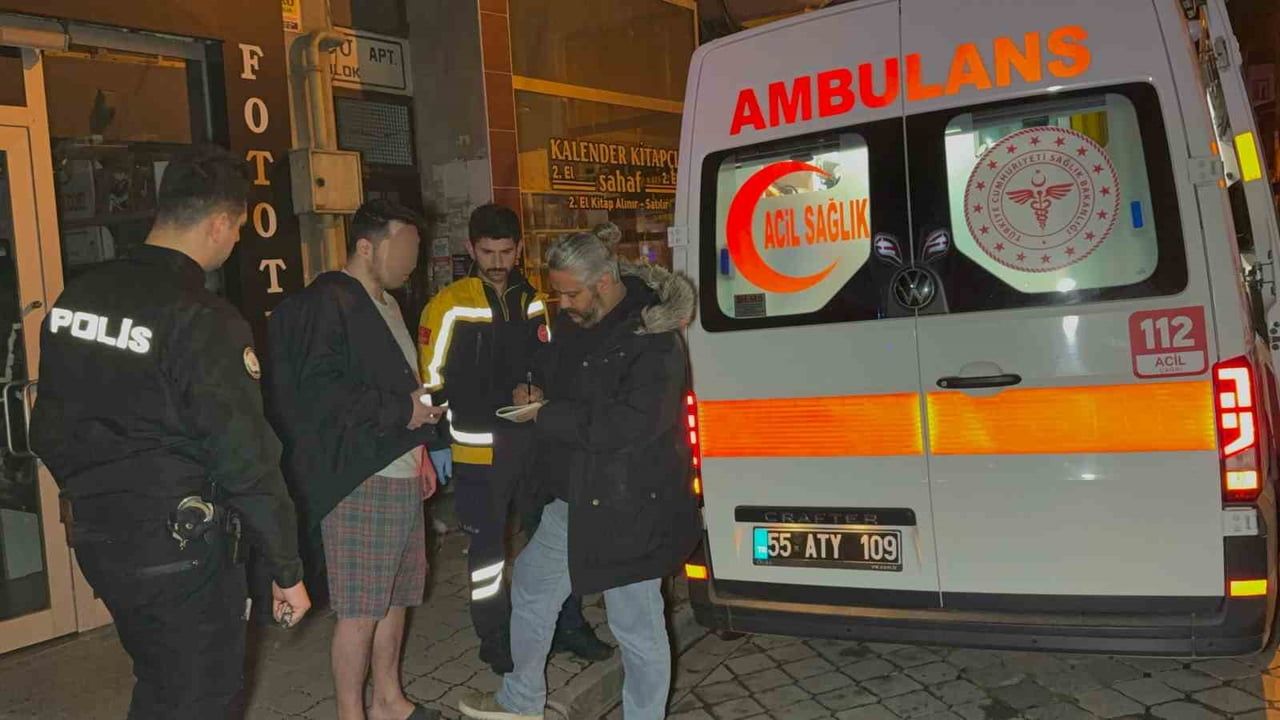 Samsun'da komşu kavgası: Babasını koruyan genç baltayla yaralandı