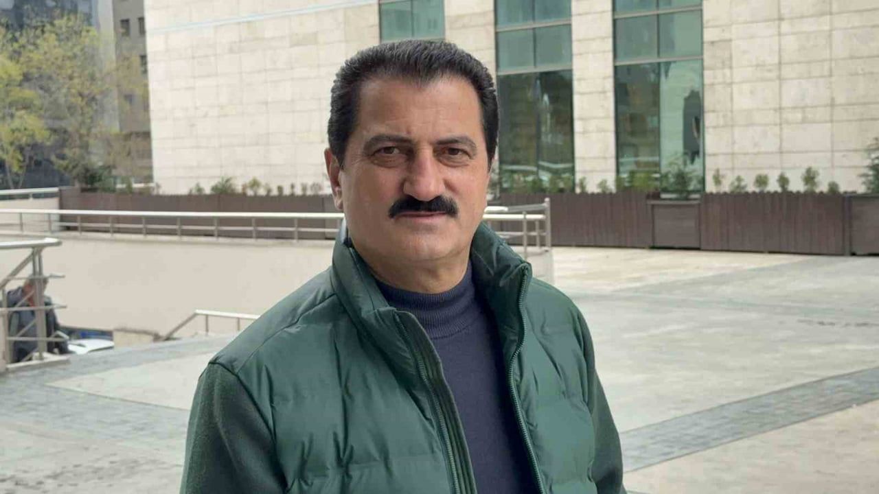 Samsunlu türkücü Hüseyin Şimşek, İbrahim Tatlıses benzerliğiyle dikkat çekiyor