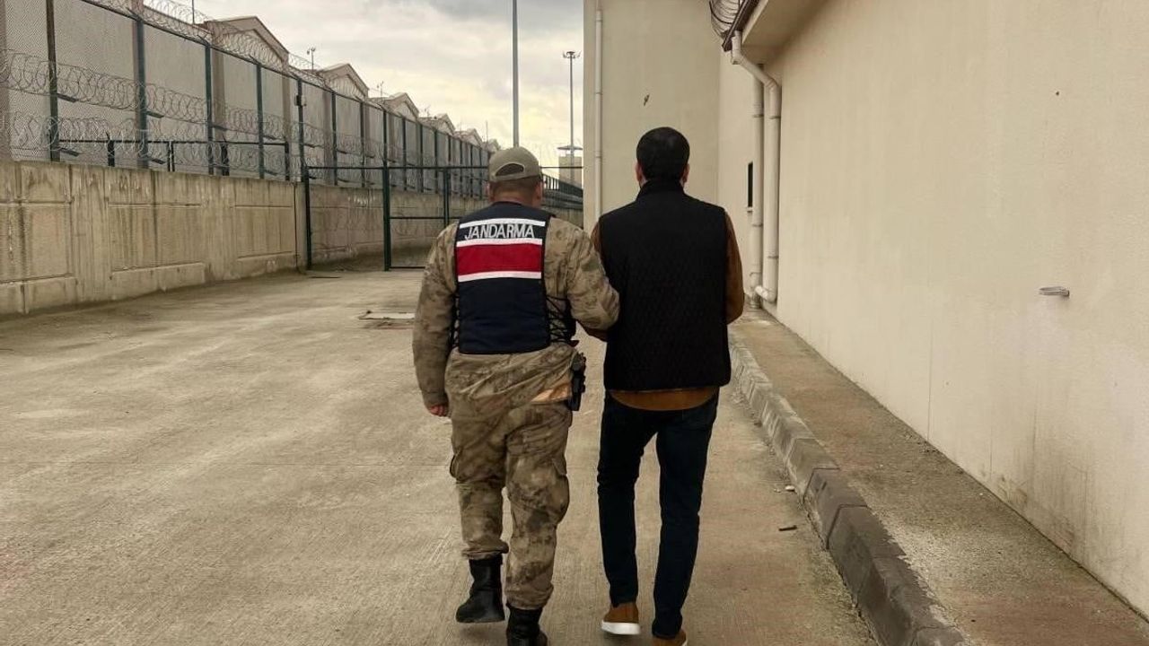Şanlıurfa Karaköprü'de kasten yaralama suçundan aranan A.Ç. yakalandı