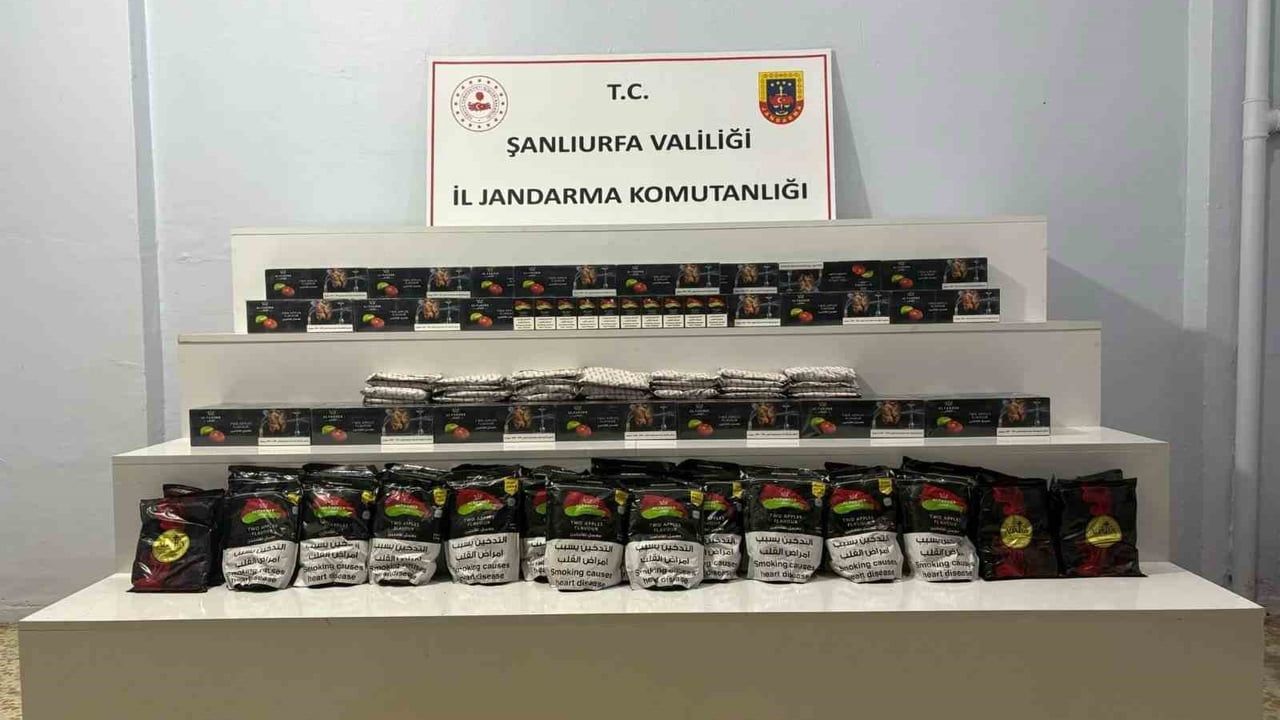 Şanlıurfa Viranşehir’de Jandarma 82 kilogram kaçak nargile tütünü ele geçirdi
