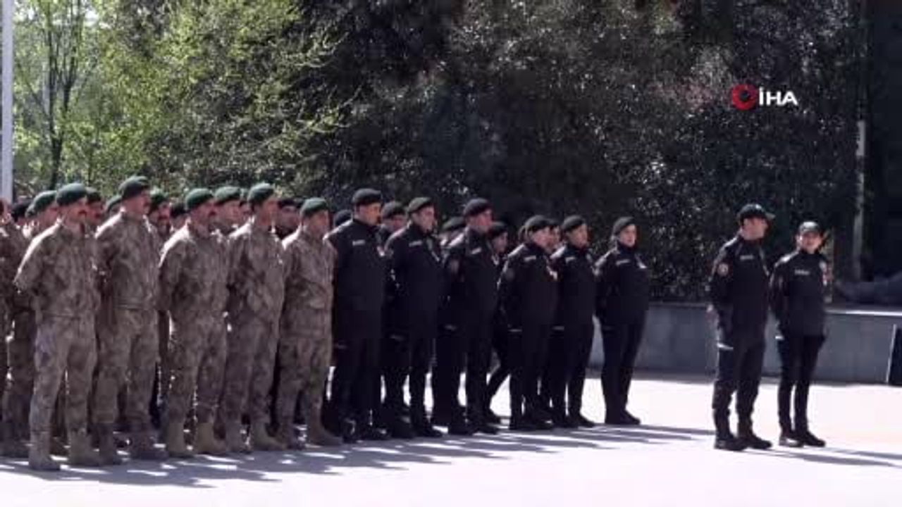 Şehit polis Seçkin Yalçın için İstanbul Emniyet Müdürlüğü’nde tören düzenlendi