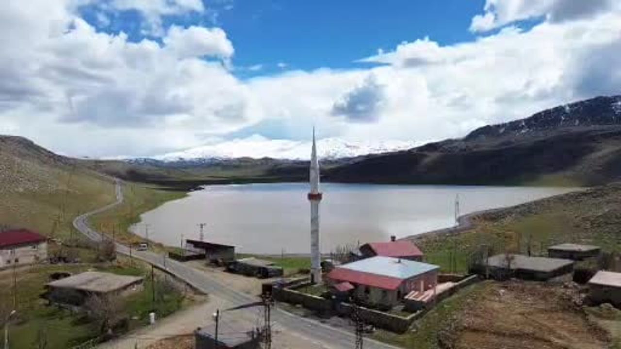 Siirt’te Zirin Gölü yeniden su tuttu: Taşkın koruma çalışmaları tamamlandı