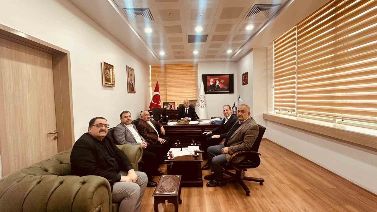 Siirt TSO'dan İl Genel Meclisi Başkanı ve Hastane Başhekimine Hayırlı Olsun Ziyaretleri