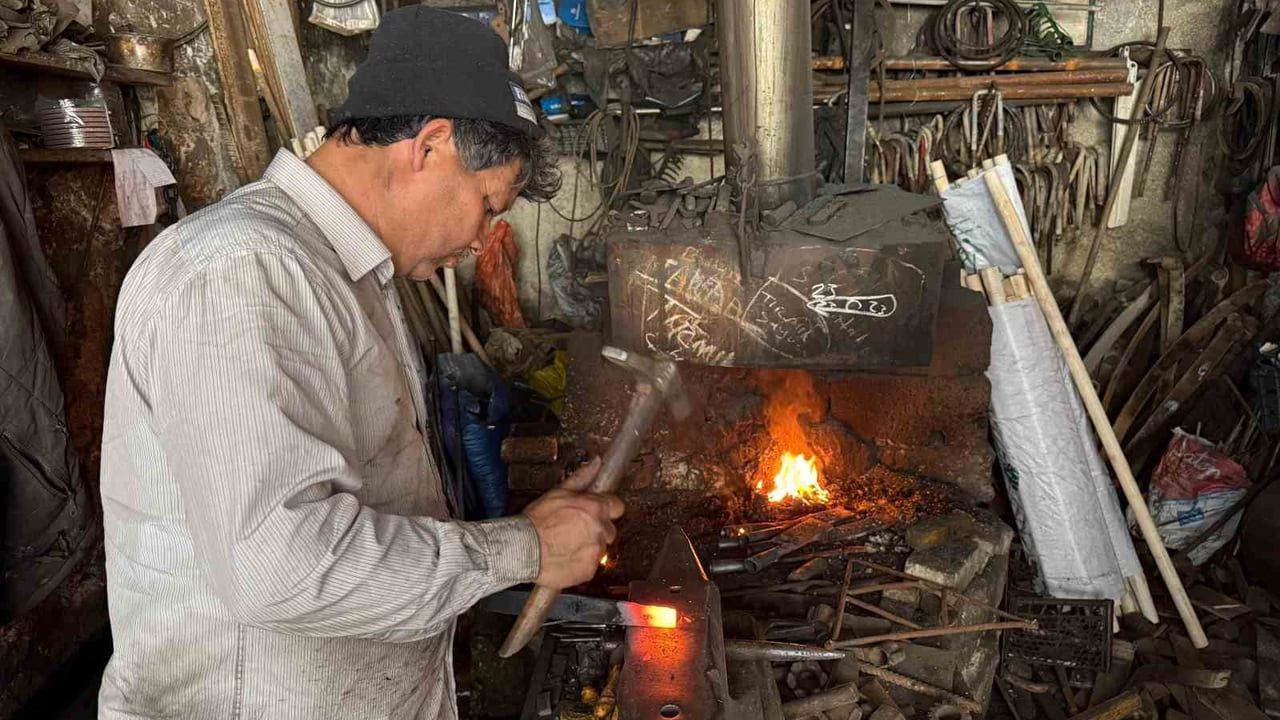 Silifke'de Demirciler Sokağı: Demircilik Mesleği Azalıyor