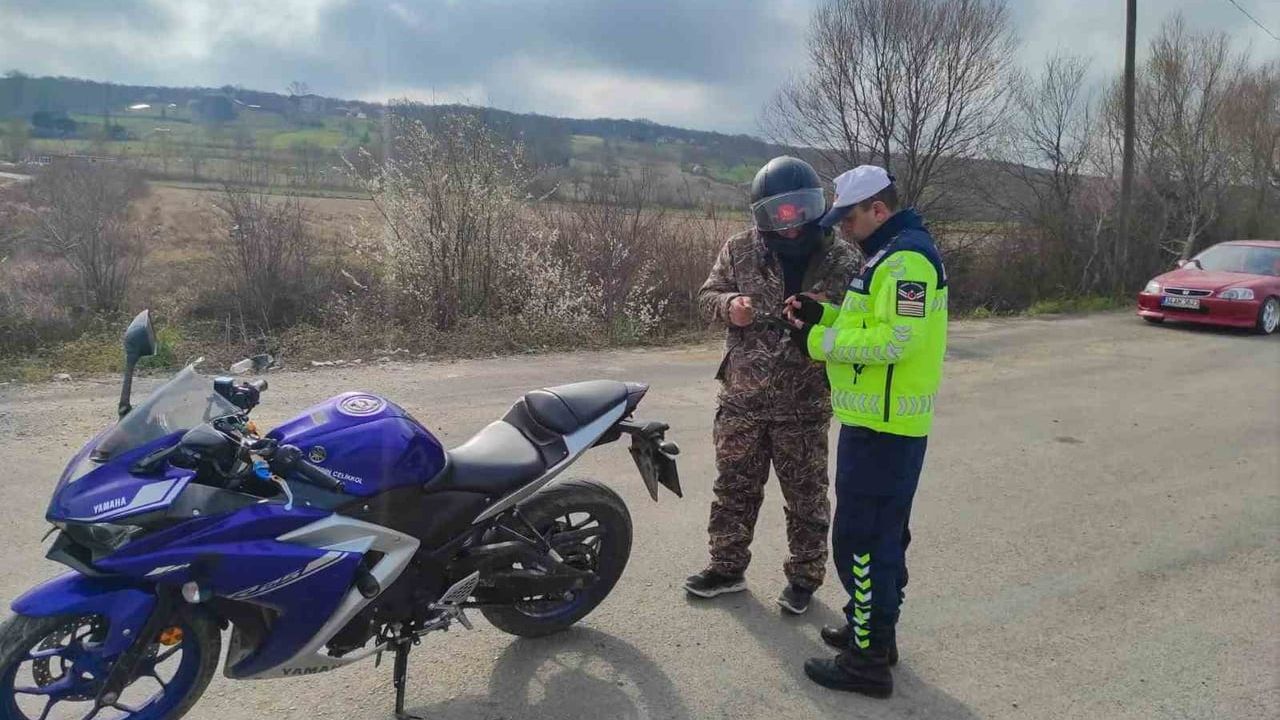Sinop’ta motosiklet denetimleri sıkılaştırıldı
