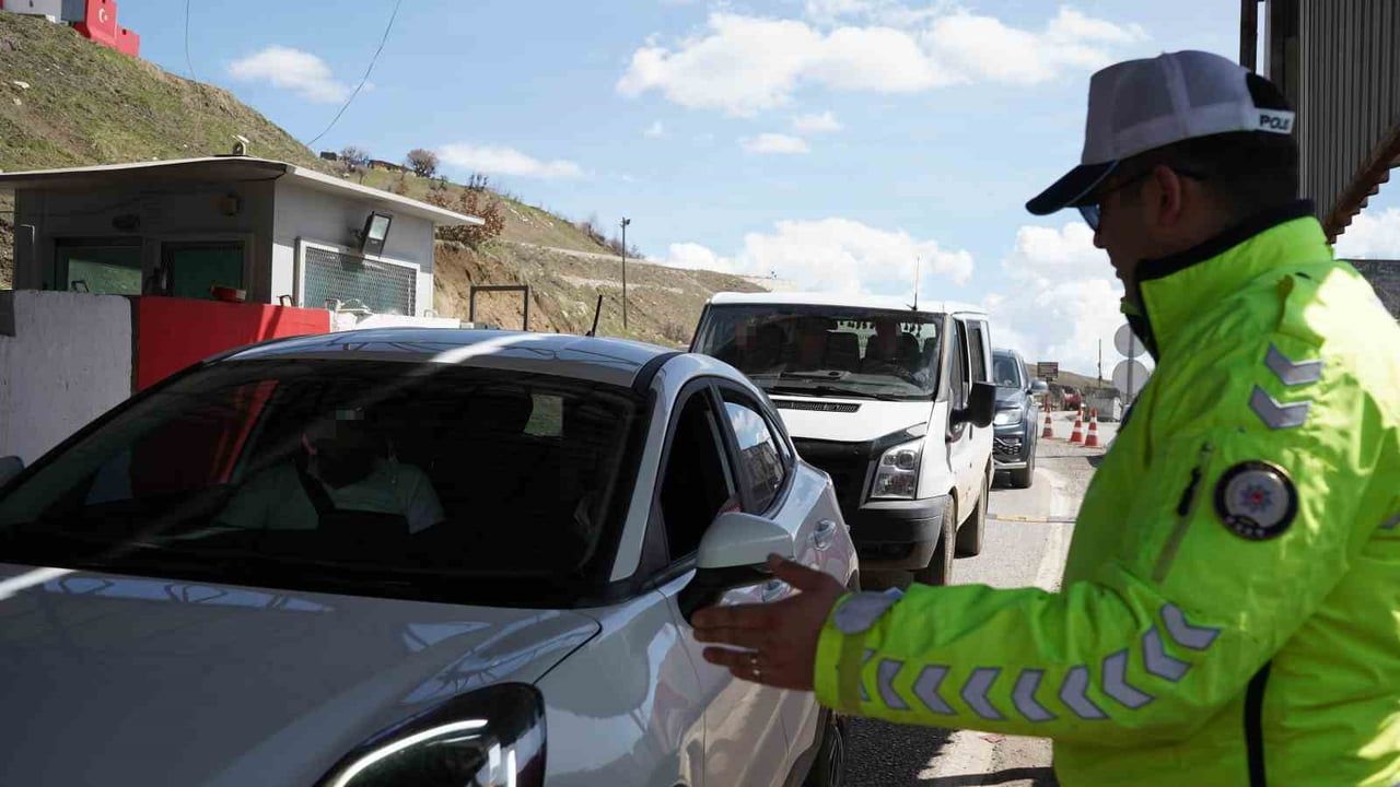 Şırnak'ta İlk Çeyrek Trafik Verileri: 4 Ölüm, 338 Yaralı ve Yoğun Denetimler