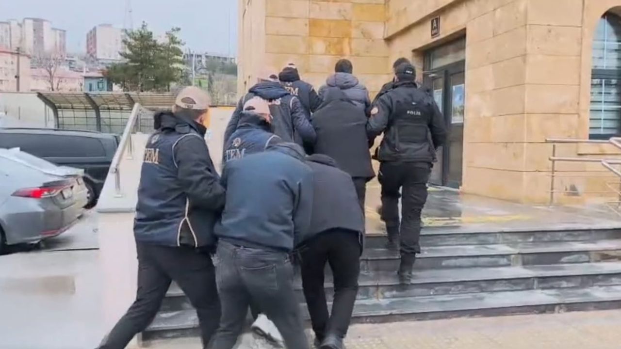 Şırnak ve Kocaeli’de DEAŞ operasyonunda 4 tutuklama, 5 kişi adli kontrolle serbest