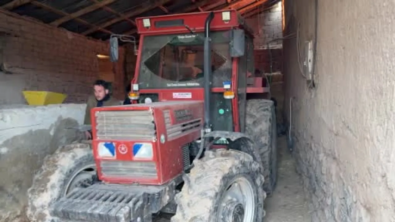 Sivas'ta traktör kazasında 5 yaşındaki Buğra Başer defnedildi