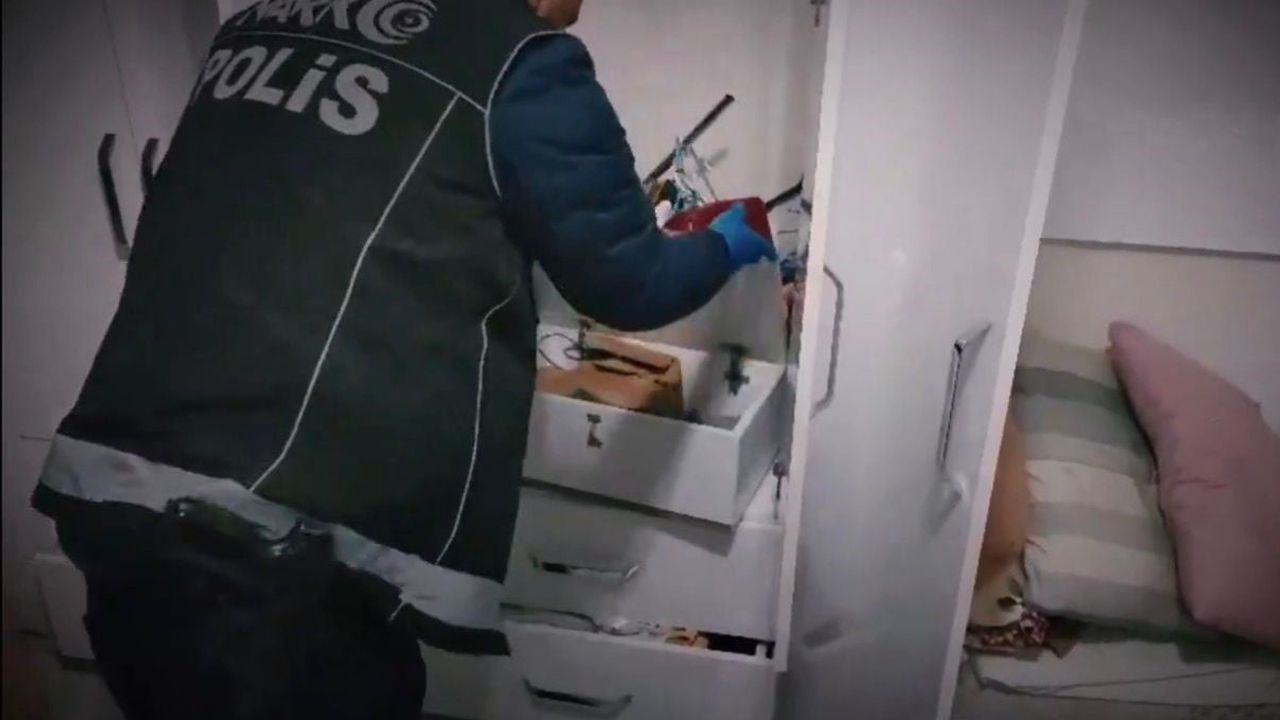 Tarsus'ta narkotik operasyonu: 95 şüphelinin faaliyeti deşifre edildi, 40 tutuklama