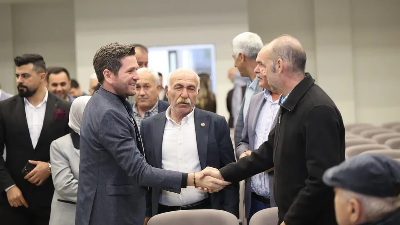 Tavas'ta 'Ata Tohumu: Geleceğimizdir' semineri — Yerel üretim ve sağlıklı nesillerin önemi vurgulandı