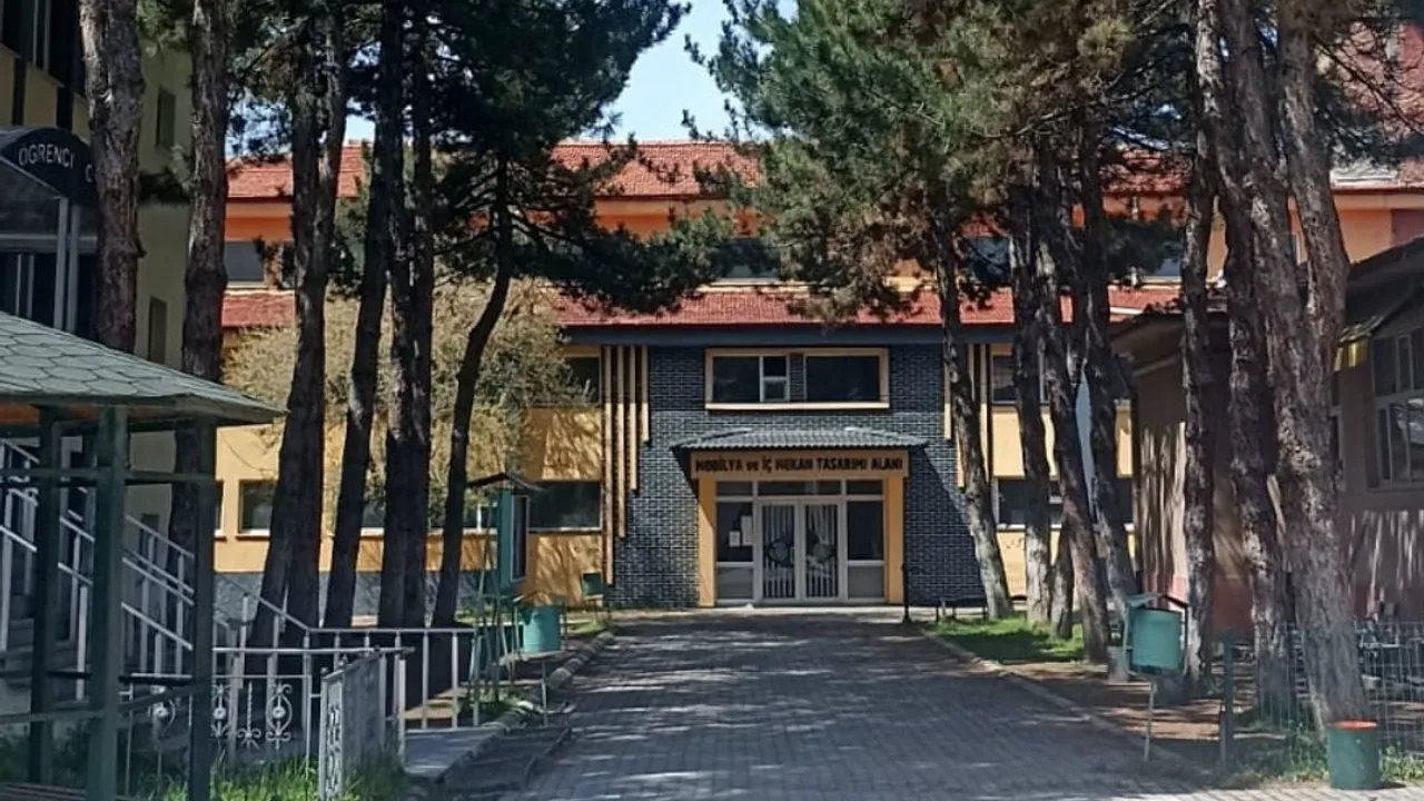 Tavşanlı Mesleki Ortaokulu'na başvurular başladı — Kontenjan 30, seviye tespit sınavı 8 Mayıs 2026