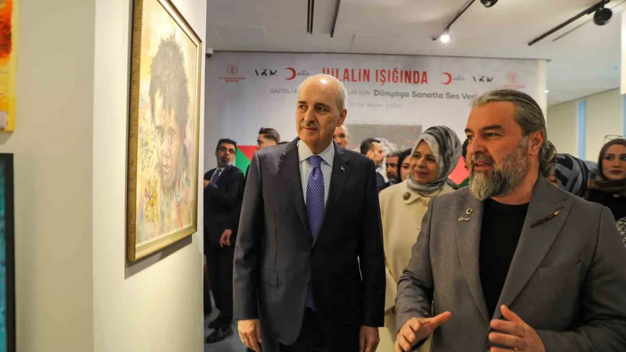 TBMM Başkanı Numan Kurtulmuş: Filistin milli davamızdır — 'Hilalin Işığında' sergisi AKM'de