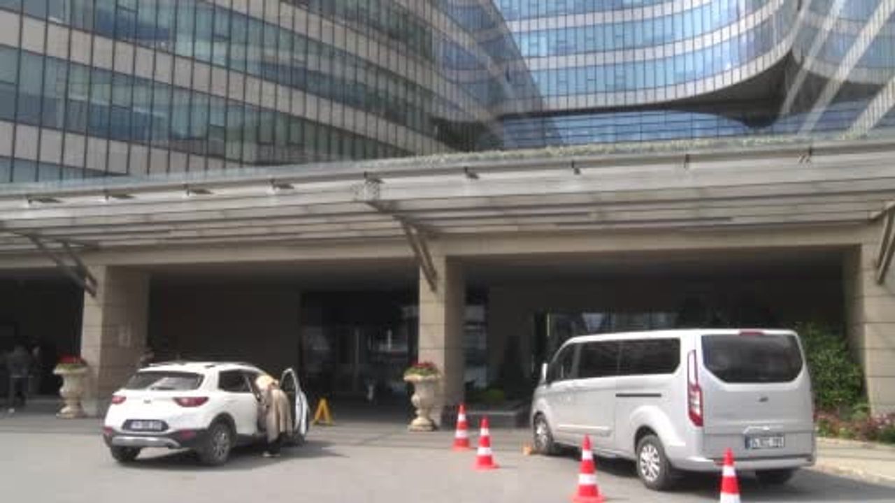 TBMM Eski Başkanı Hüsamettin Cindoruk 92 yaşında hayatını kaybetti