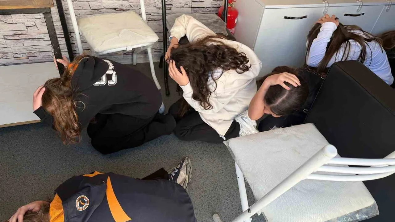 Tekirdağ'da BSUAND Projesi Kapsamında 30 Okulda Afet Farkındalık Eğitimleri Tamamlandı