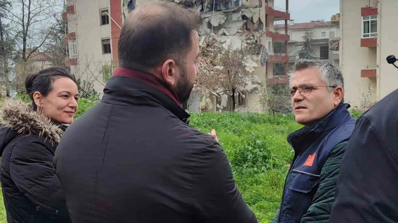 Tekirdağ'da Tek Yapı Sitesi riskli yapı ilan edildi, kentsel dönüşüm süreci başlatıldı