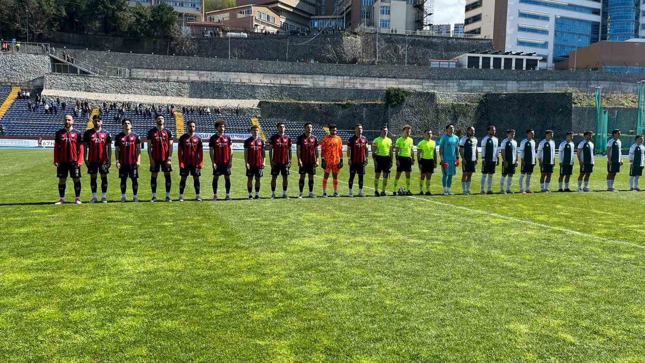 TFF 3. Lig 29. Hafta: Zonguldakspor 0-0 Giresunspor — Karaelmas Kemal Köksal'ta puan paylaşımı