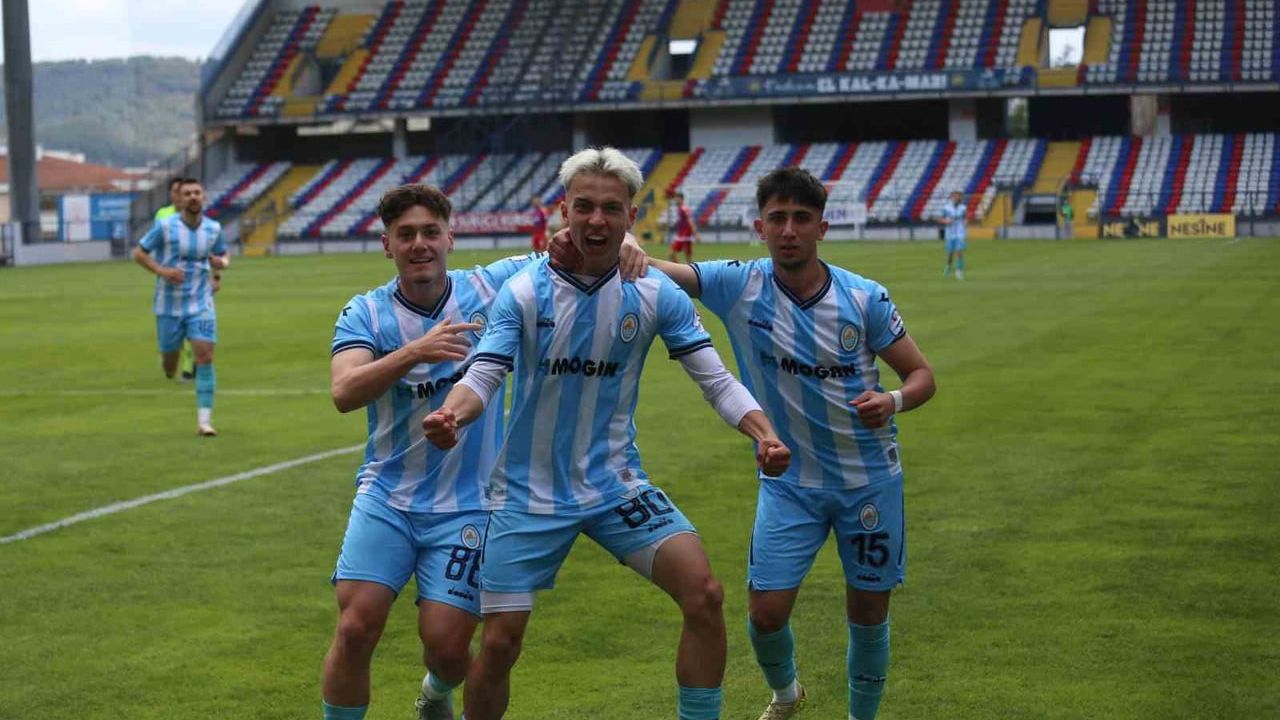 TFF 3. Lig: Karabük İdman Yurdu 0-1 Pazarspor — Aziz Demir 3. dakikada gol attı