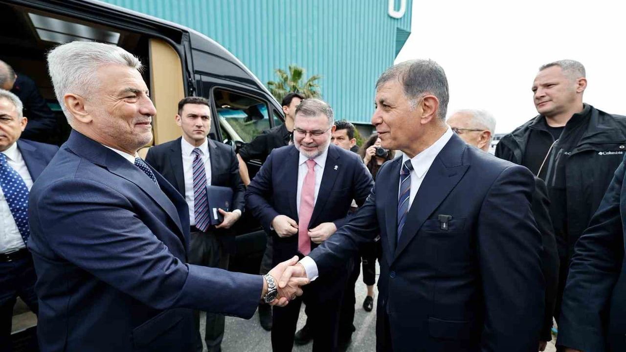 Ticaret Bakanı Ömer Bolat: Doğaltaşta işlenmiş ürün ihracatını teknolojiyle yüzde 90’lara çıkaracağız