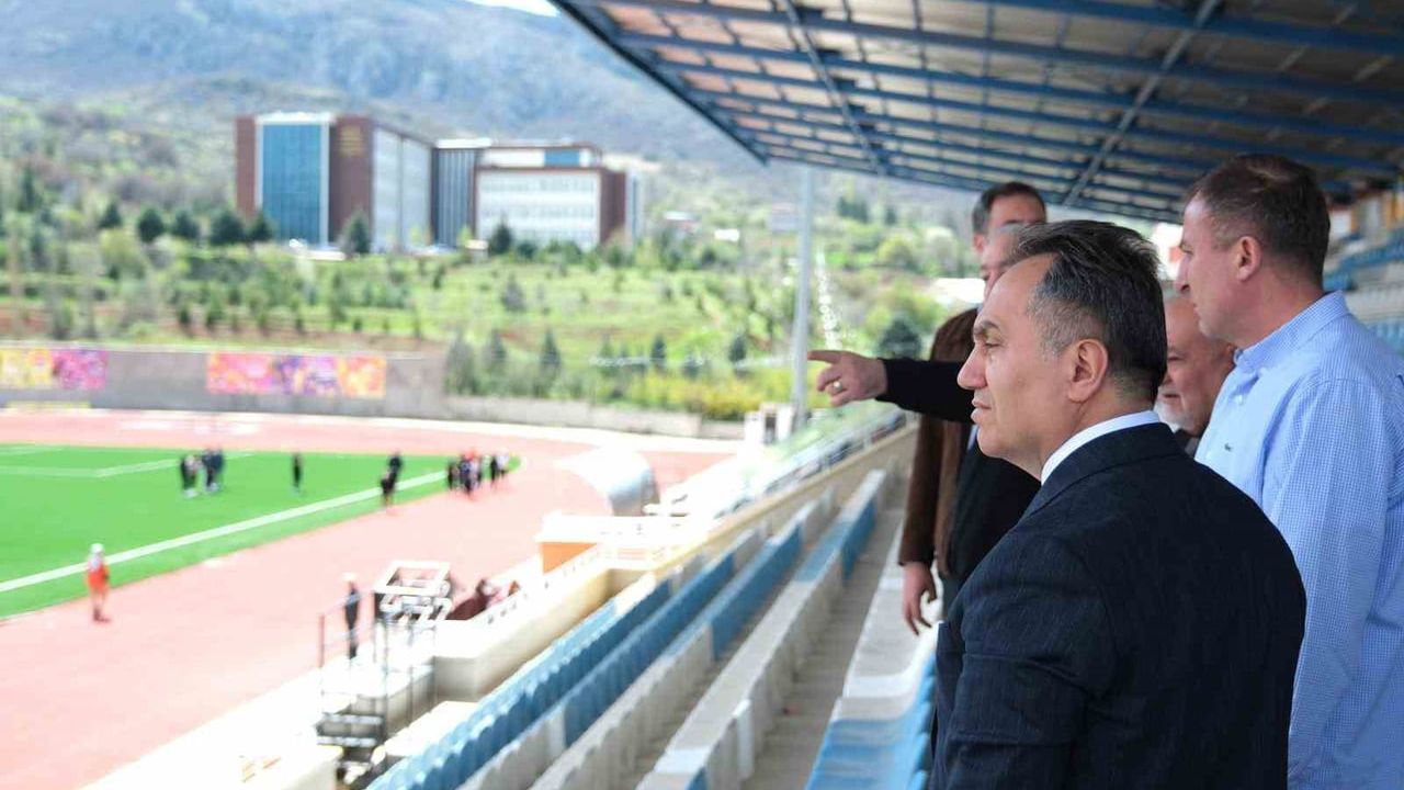 TOGÜ Rektörü Yılmaz liderliğinde Akademik Gelişim ve Geri Bildirim Toplantıları sürüyor