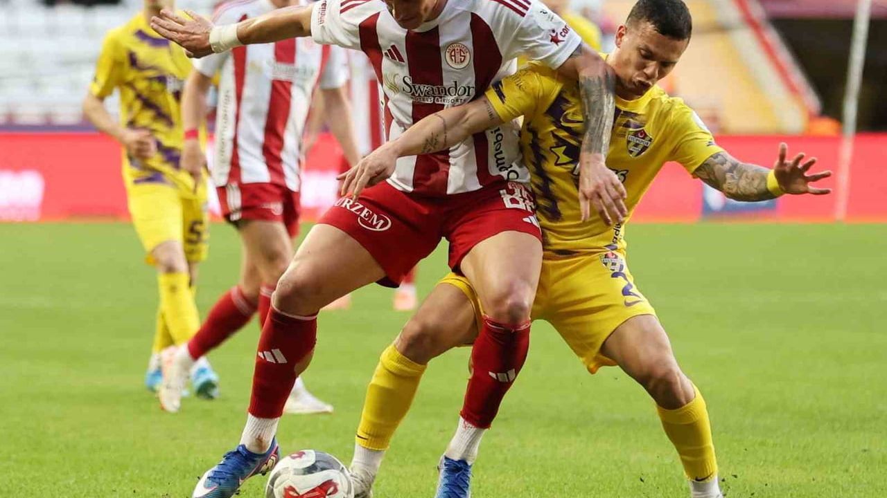 Trendyol Süper Lig 28. Hafta: Antalyaspor 3-0 Eyüpspor