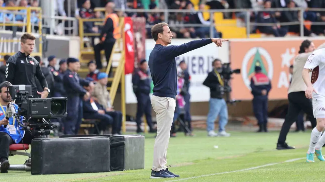 Trendyol Süper Lig: Corendon Alanyaspor 0-0 Trabzonspor — İlk Yarı Değerlendirmesi