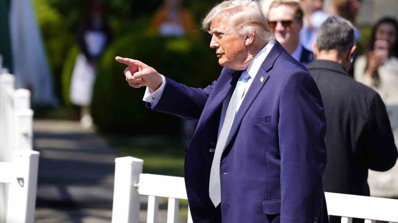 Trump'tan ABD-İran müzakerelerine tepki: "Müzakerelerde kapalı kapılar ardında konuşuyor olacağız"