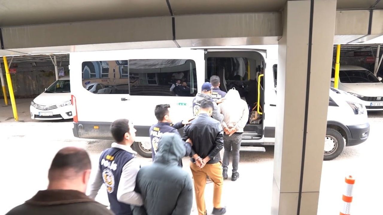 Tunceli merkezli sahte kripto ağına operasyon: 5 ilde eş zamanlı baskın, 8 kişi tutuklandı