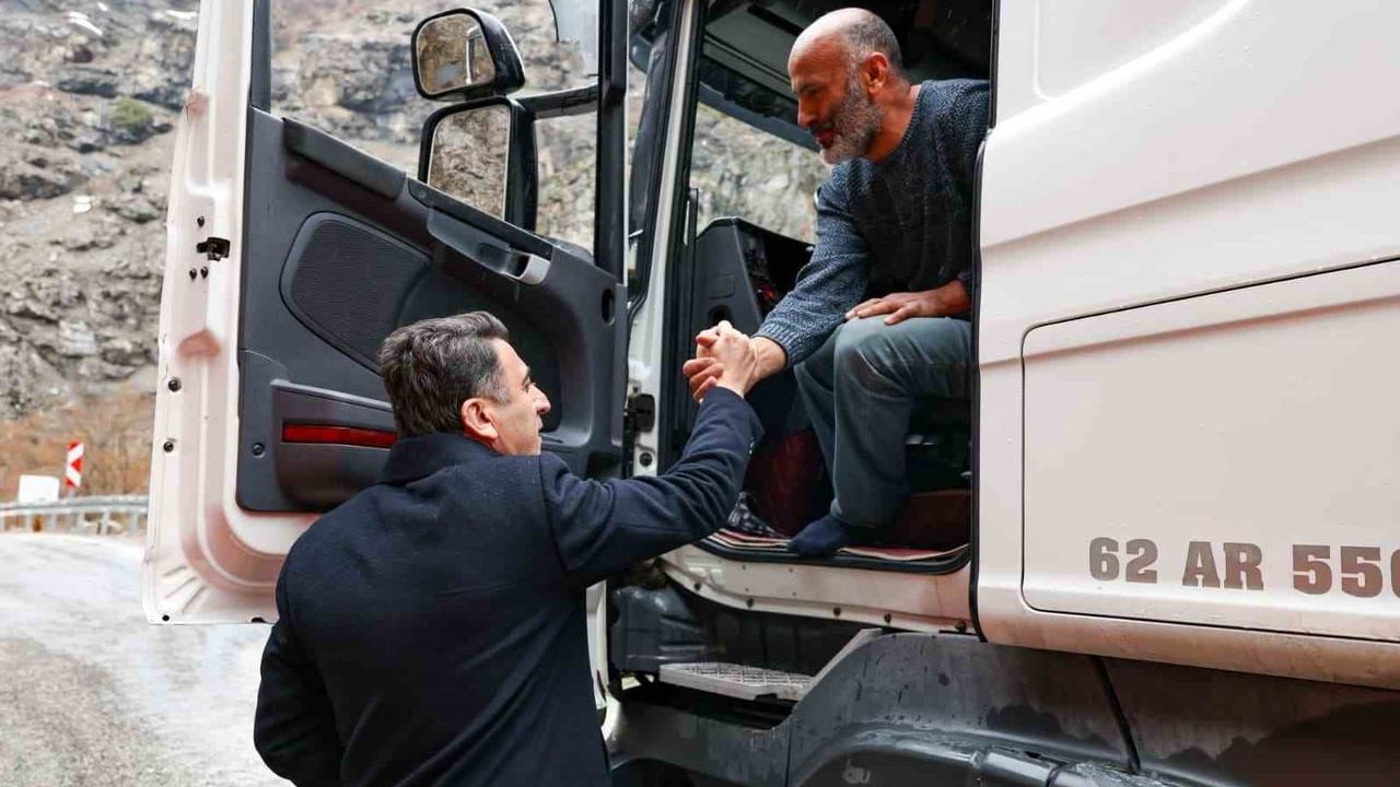 Tunceli-Ovacık Yolunda Torunoba Virajları: Görüş Mesafesi Kontrollü Patlatmayla Artırılacak