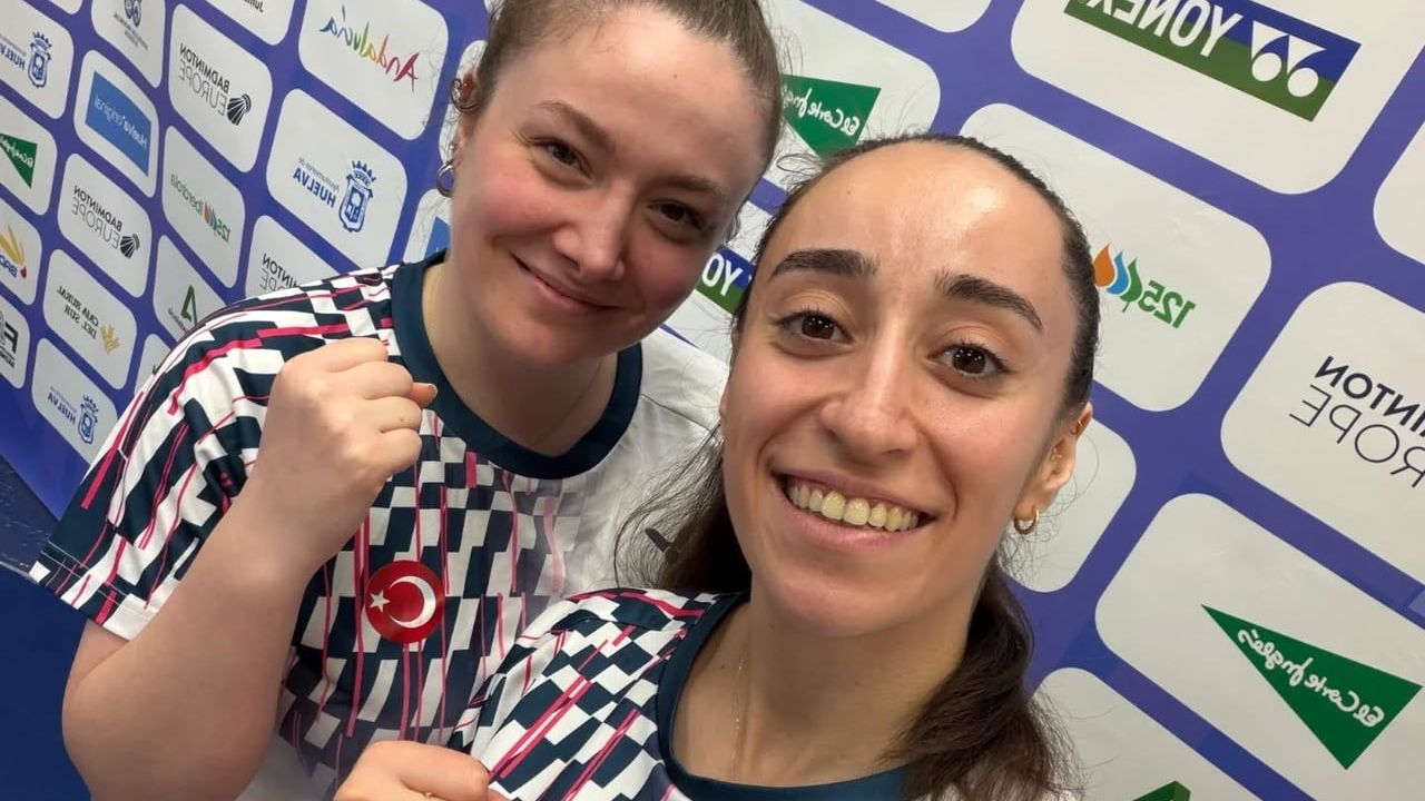 Türk Badmintonunda Tarihi Başarı: Nazlıcan İnci ve Bengisu Erçetin Avrupa İkincisi