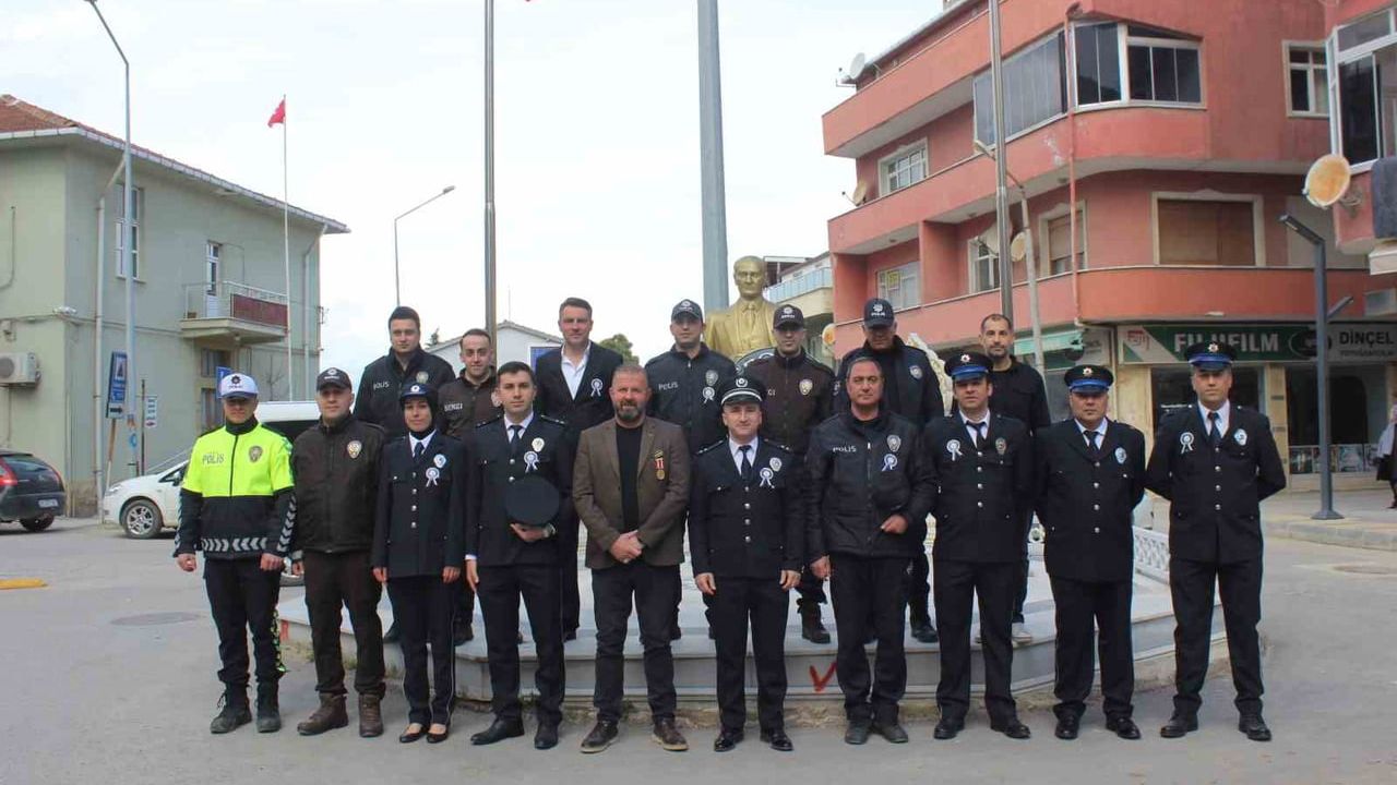 Türkeli'de Polis Haftası: 181’inci kuruluş yıl dönümü çelenk töreni