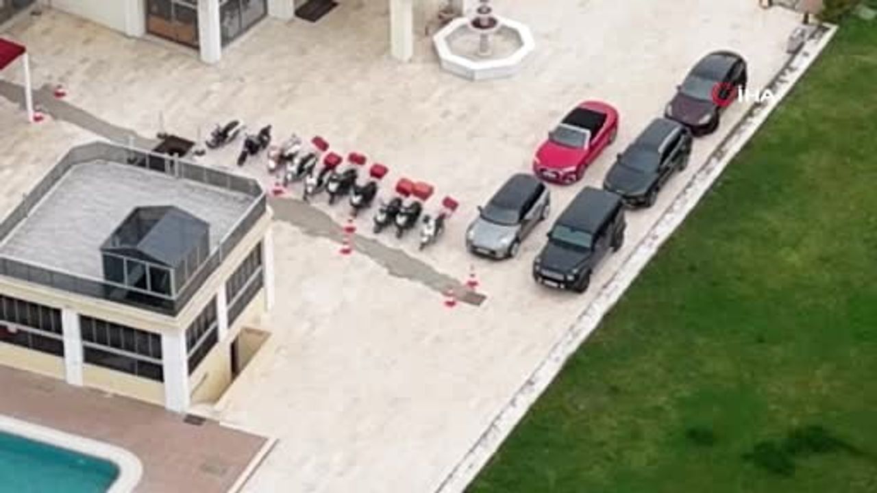 Tutuklu Başkan Yalım’ın sevgilisine hediye edilen milyonluk araçlar kayyım atanan otele götürüldü