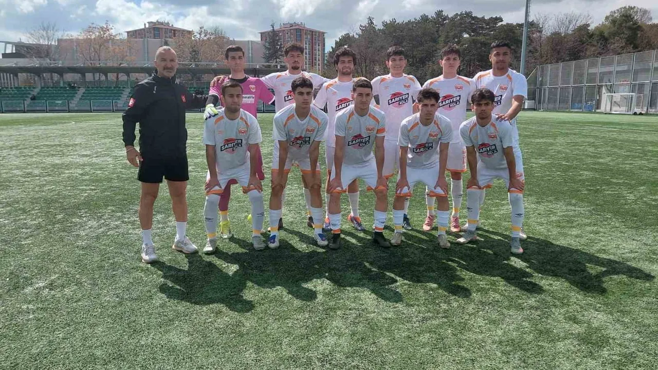 U19 Gelişim Ligi 8. Grup: Talas Belediyespor 2-1 Adanaspor — Erol Öner'in iki golüyle Talas 38 puana yükseldi